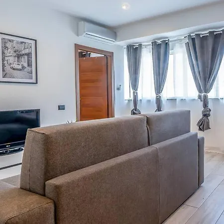 Borgo Antico Appartamento Paruzzaro