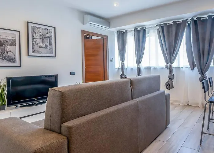 Borgo Antico Apartment Paruzzaro